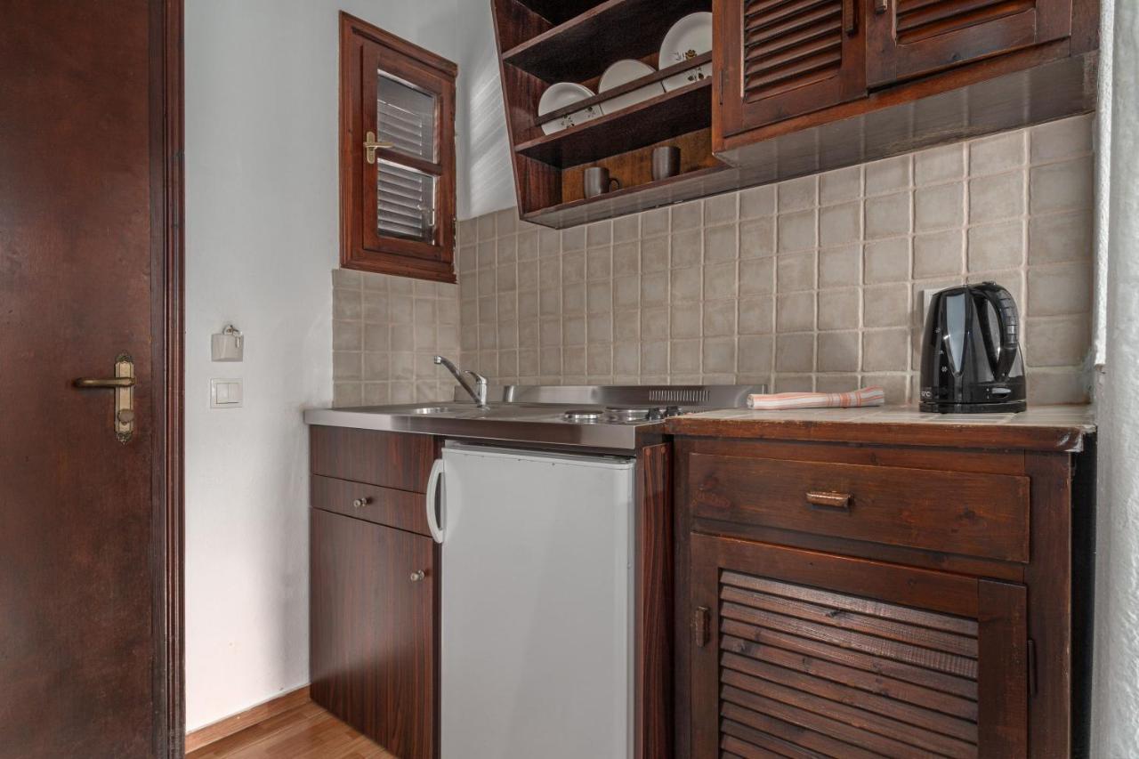 Margi House Apartman Szkiáthosz Kültér fotó